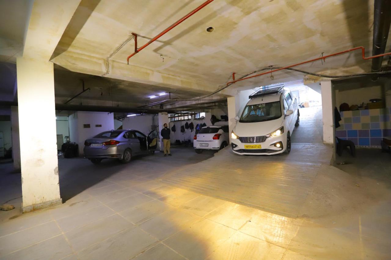 Hotel Stanley By Foxi Group- Near Delhi International Airport New Delhi Eksteriør bilde